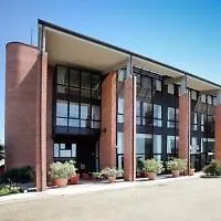 Western Garda אפי