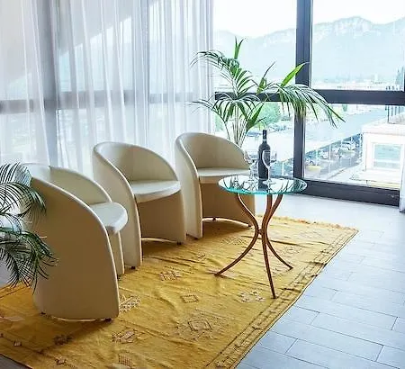 Western Garda 酒店 阿菲