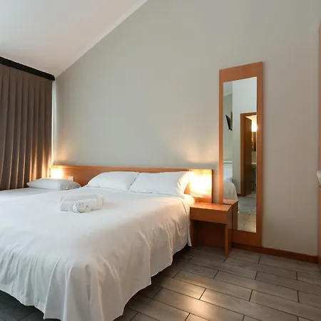 Garda Otel 3*
