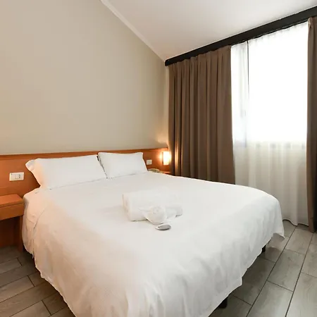 Garda Otel 3*
