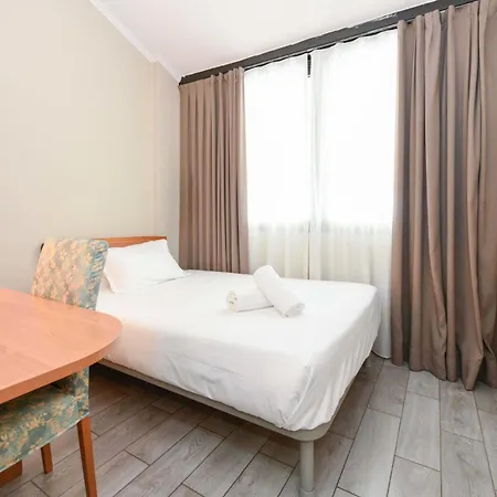 酒店 Western Garda 阿菲