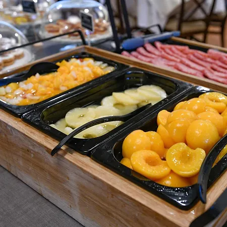 酒店 Western Garda 3*