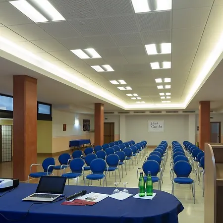 Otel Garda Affi