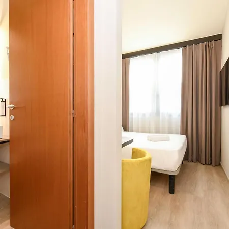 Western Garda Hotel
