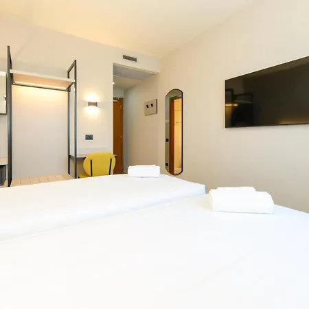 Western Garda 3*