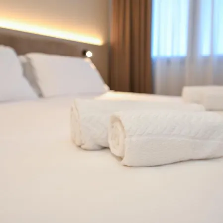 Garda Hotel 3*