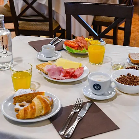 Western Garda Hotel